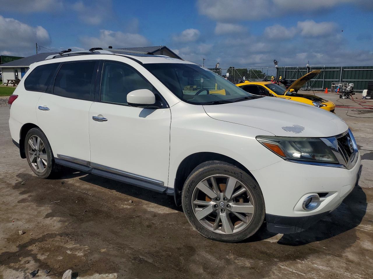 2014 NISSAN PATHFINDER
