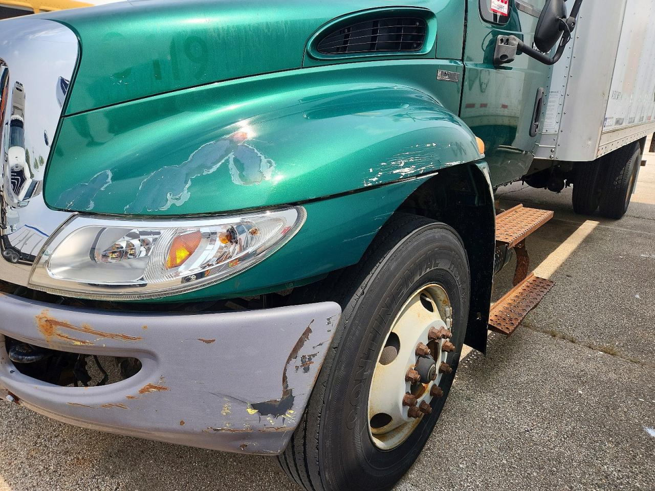 2009 INTERNATIONAL 4000 SERIE