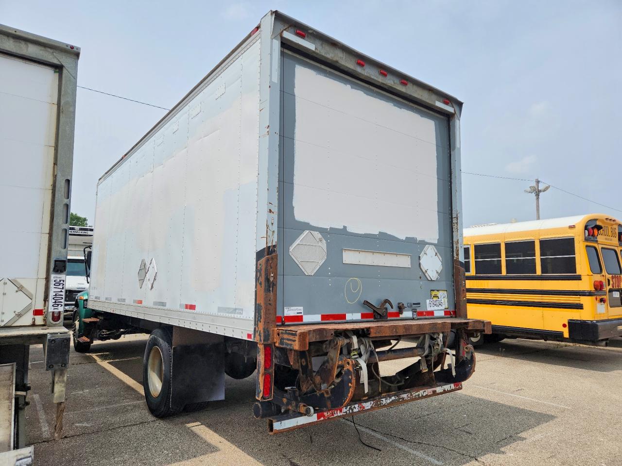 2009 INTERNATIONAL 4000 SERIE