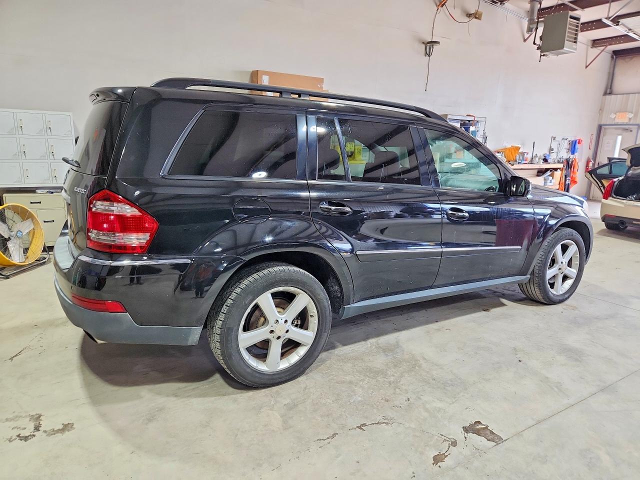 2009 MERCEDES-BENZ GL-CLASS