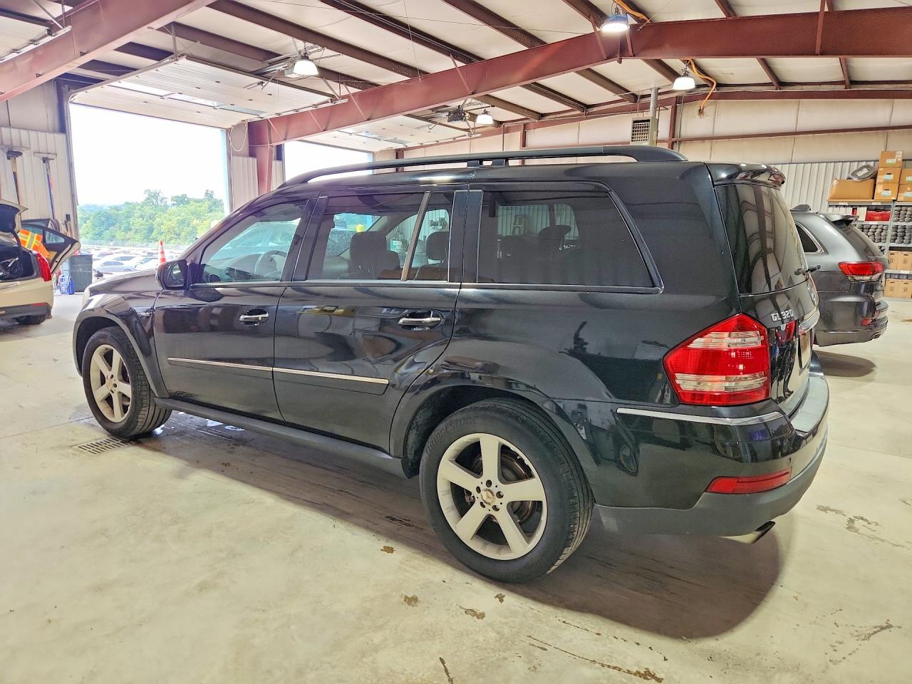 2009 MERCEDES-BENZ GL-CLASS