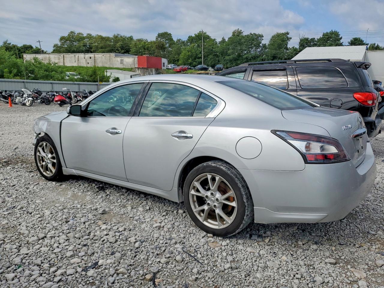 2014 NISSAN MAXIMA
