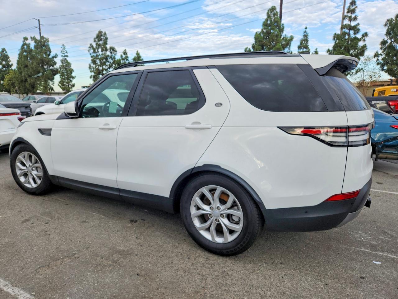 2020 LAND ROVER DISCOVERY