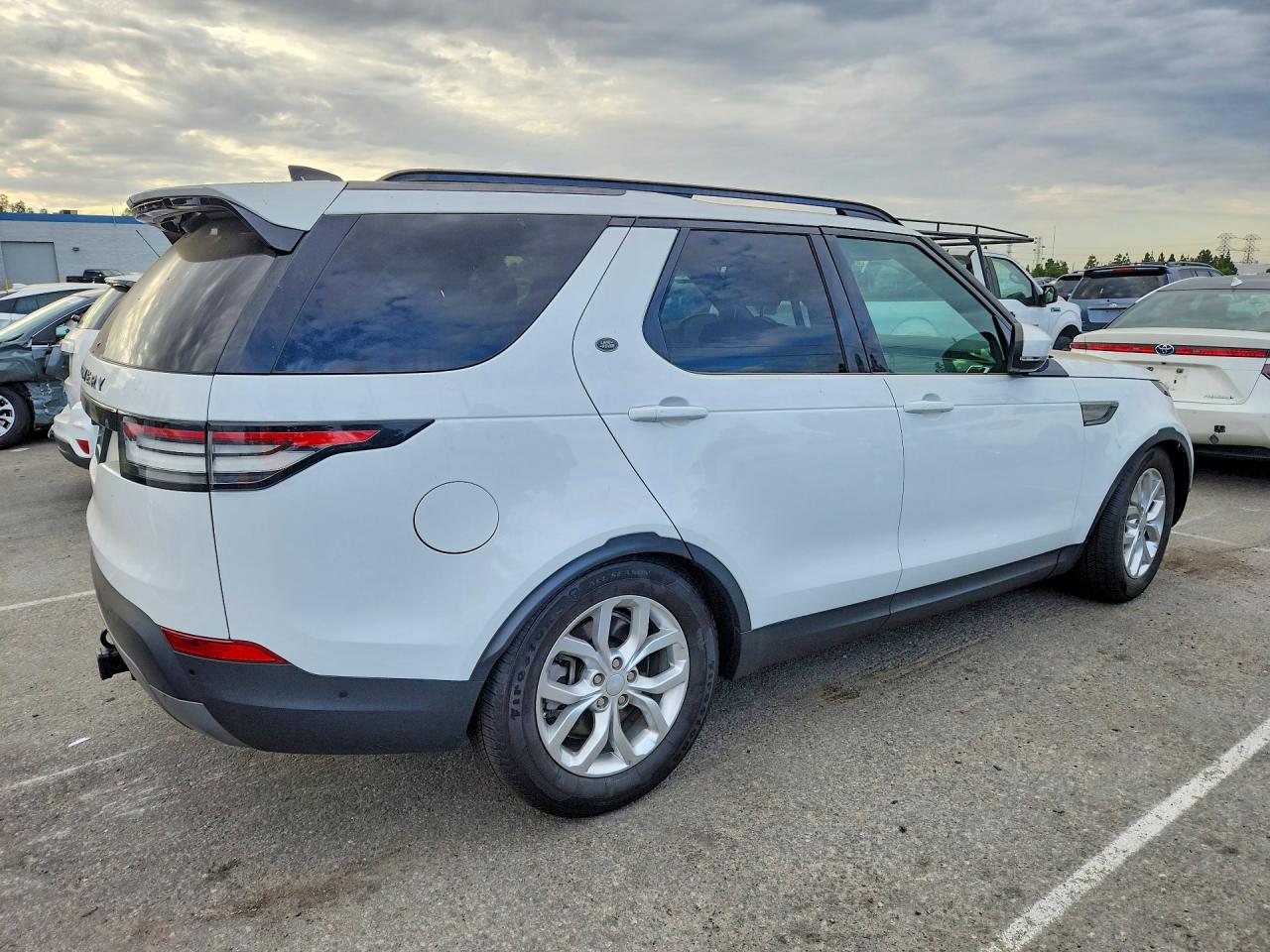 2020 LAND ROVER DISCOVERY