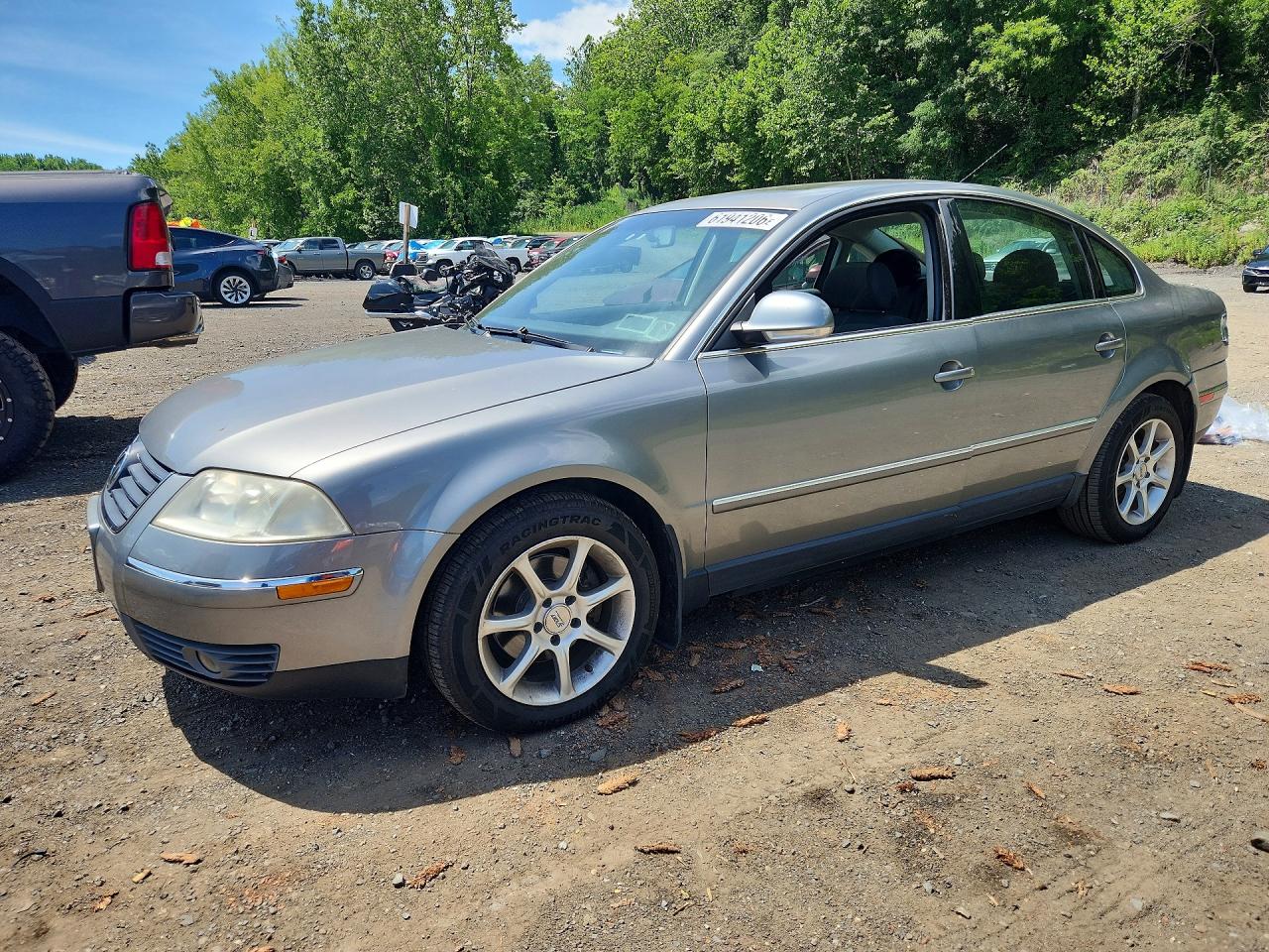 2004 VOLKSWAGEN PASSAT