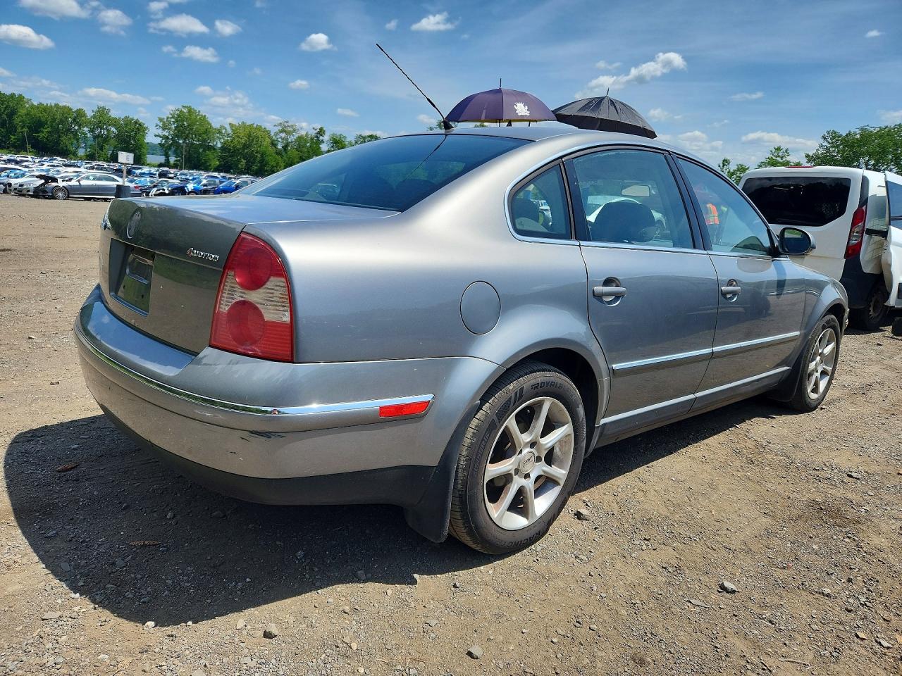 2004 VOLKSWAGEN PASSAT