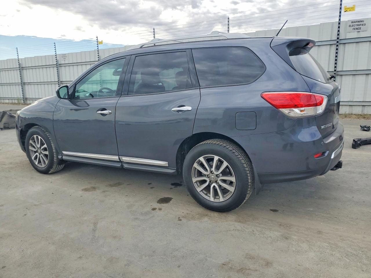 2013 NISSAN PATHFINDER