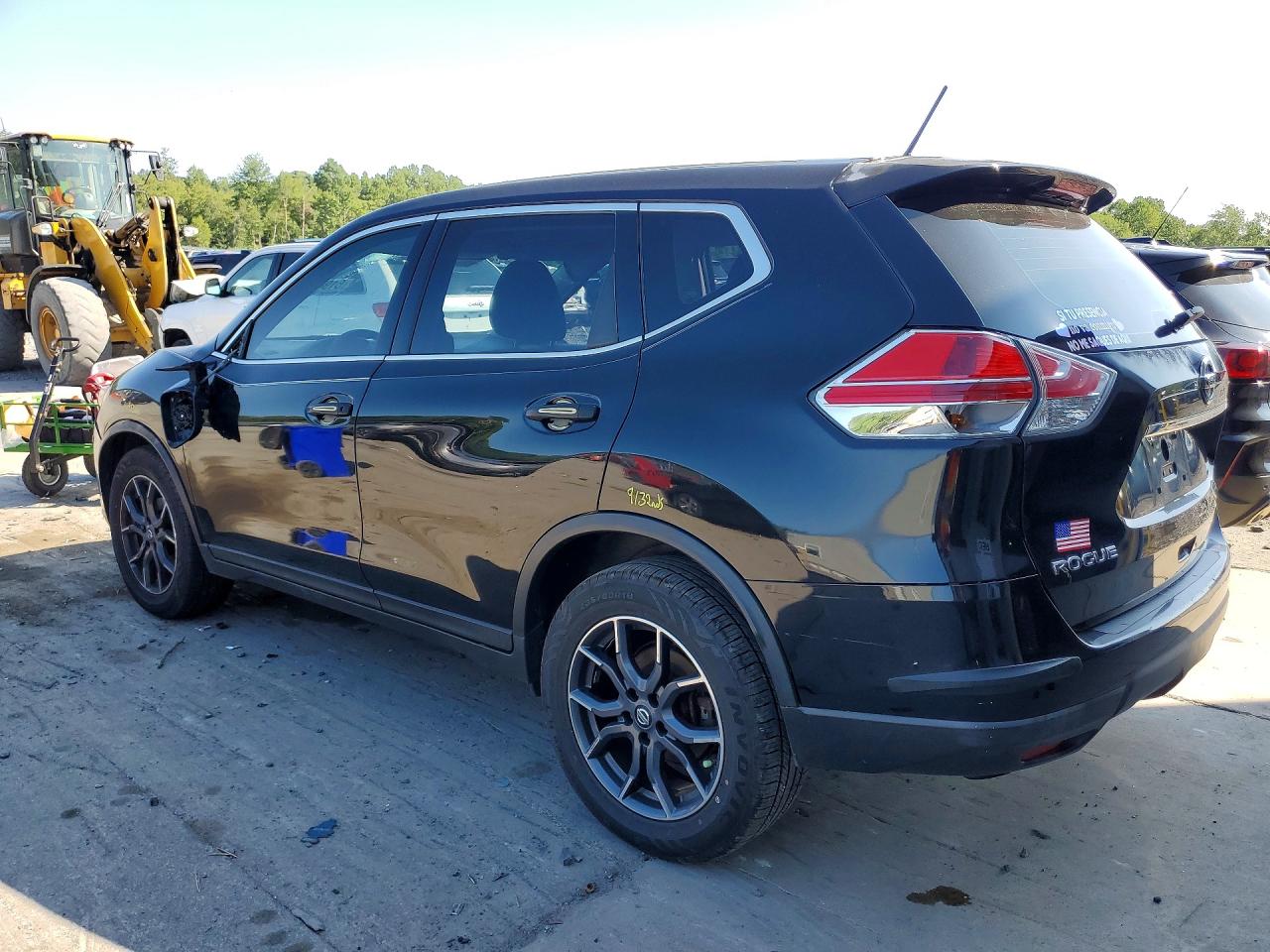 2016 NISSAN ROGUE