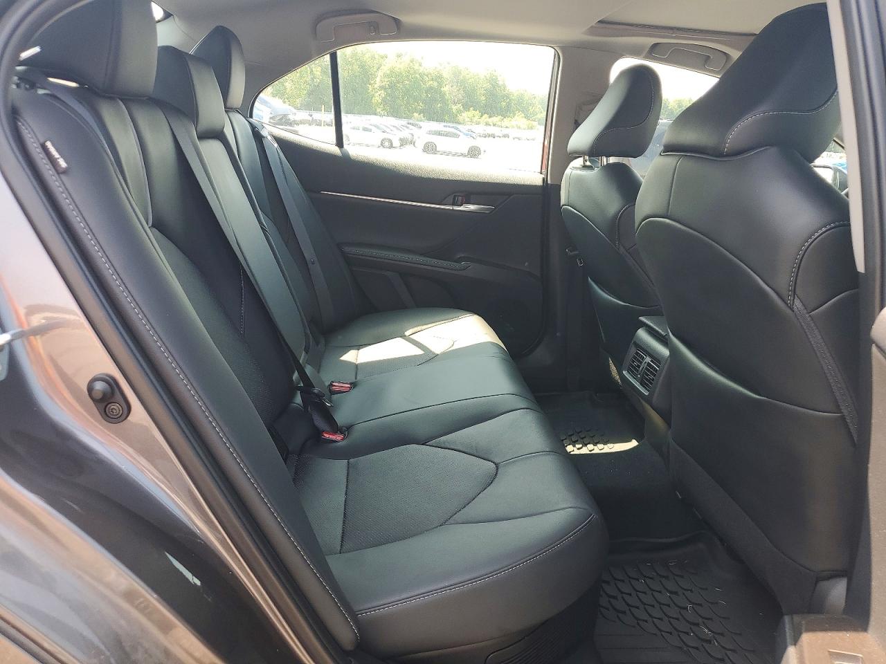 2024 TOYOTA CAMRY