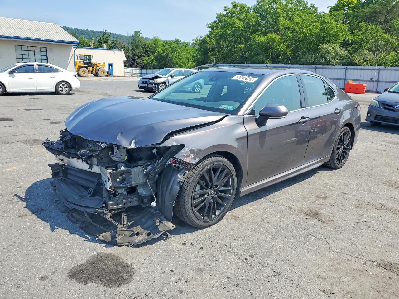 2024 TOYOTA CAMRY