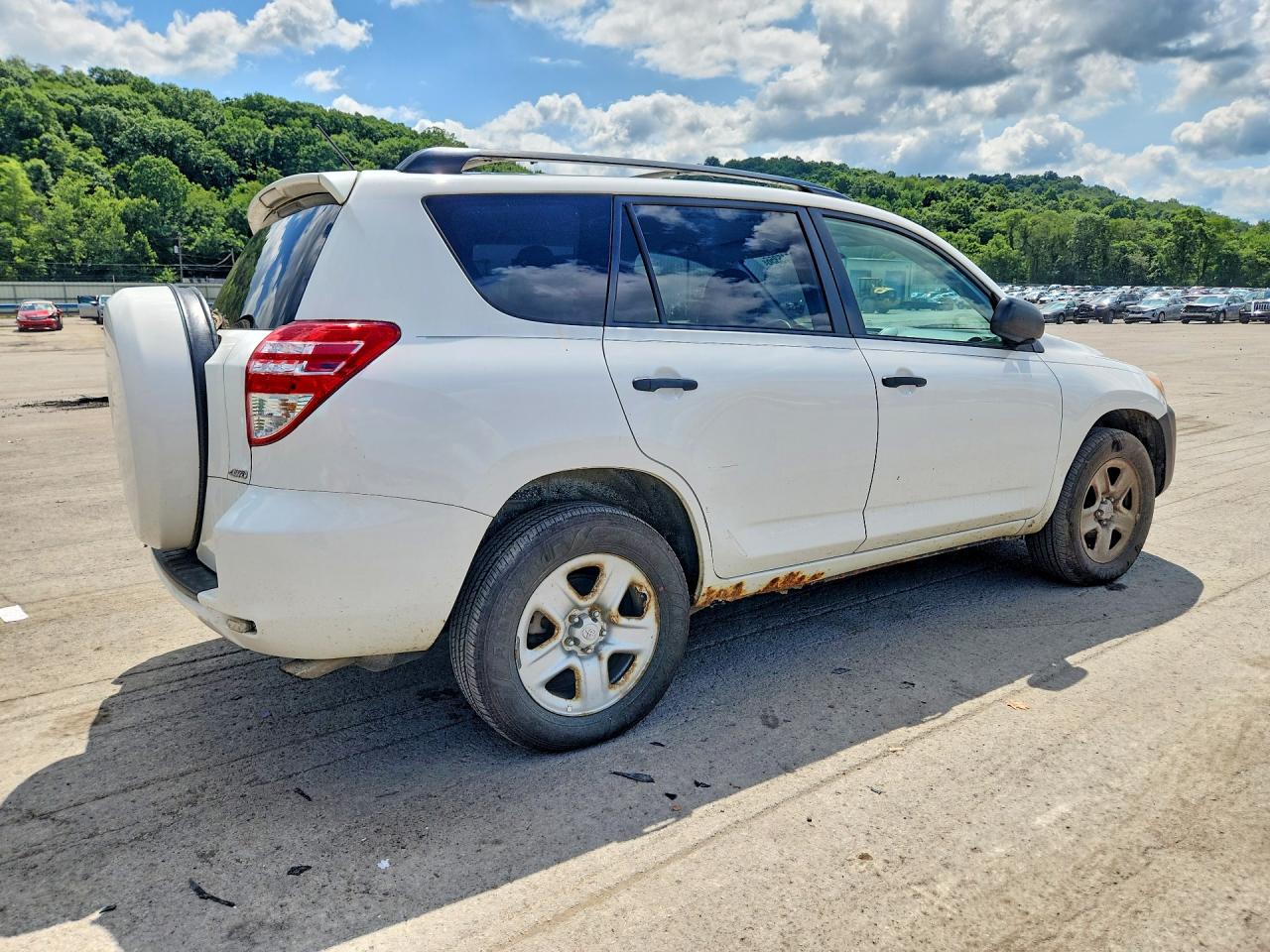 2011 TOYOTA RAV4