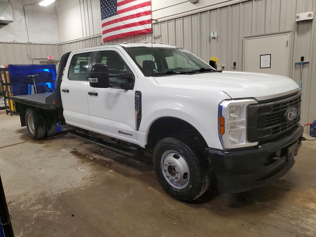 2024 FORD F350