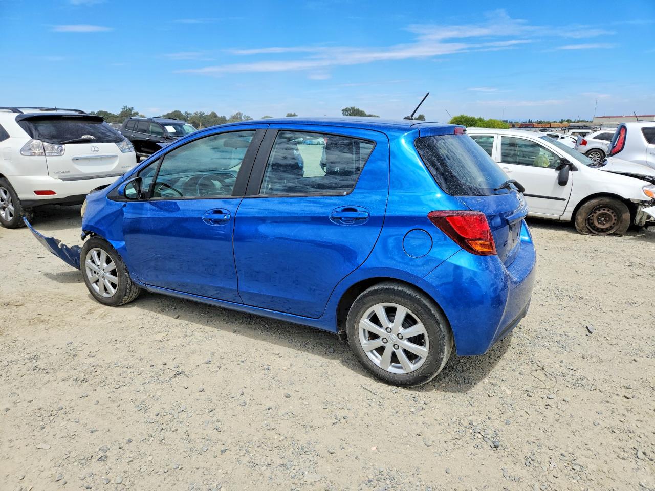 2015 TOYOTA YARIS