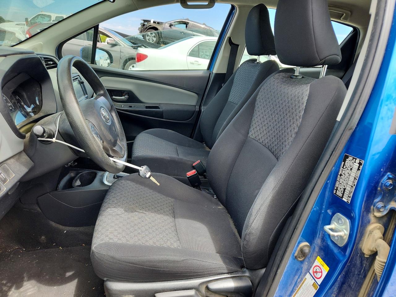 2015 TOYOTA YARIS