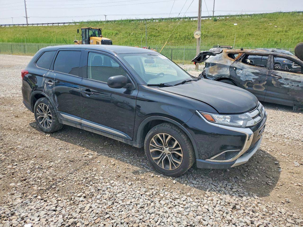 2016 MITSUBISHI OUTLANDER
