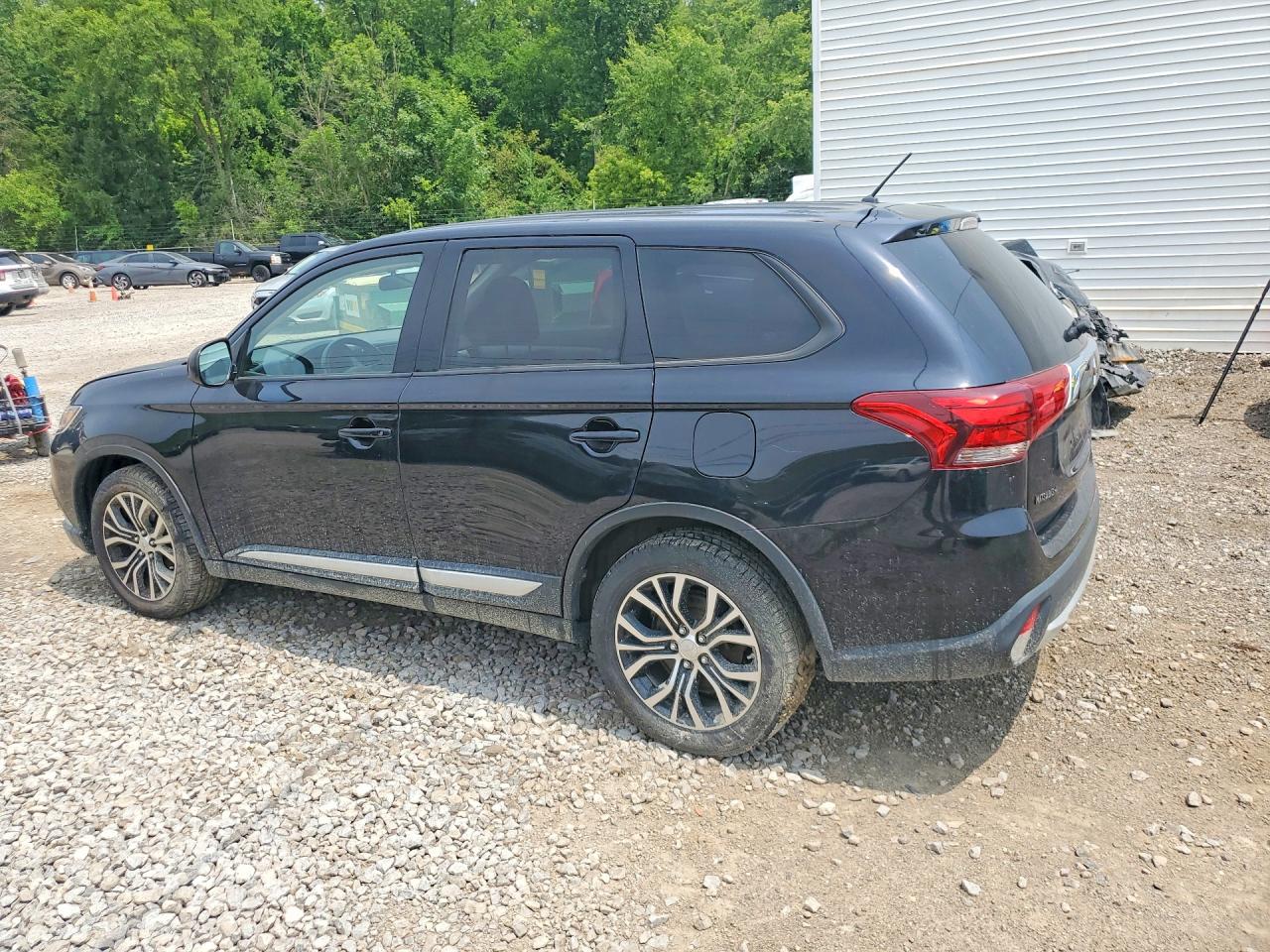 2016 MITSUBISHI OUTLANDER