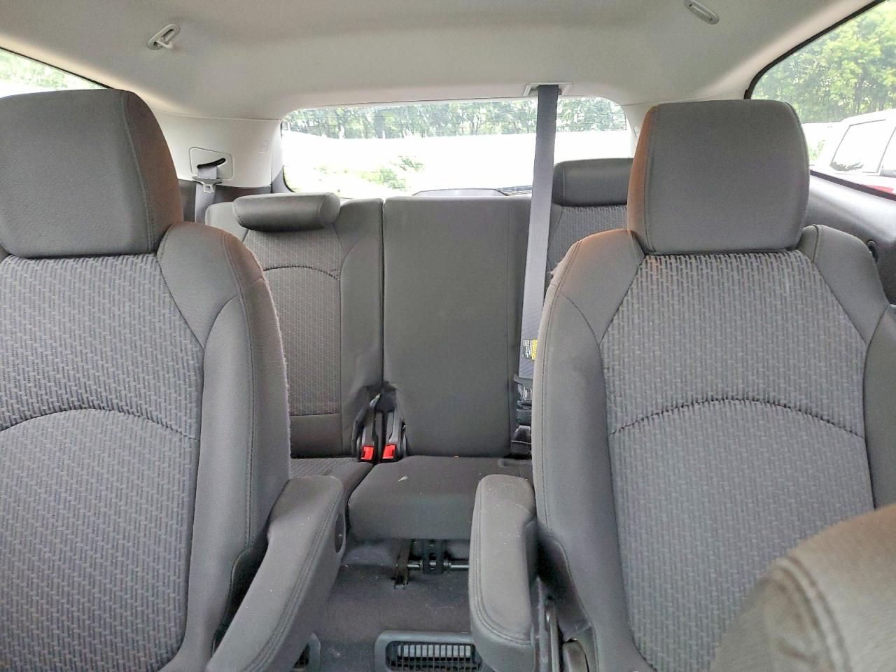 2011 CHEVROLET TRAVERSE