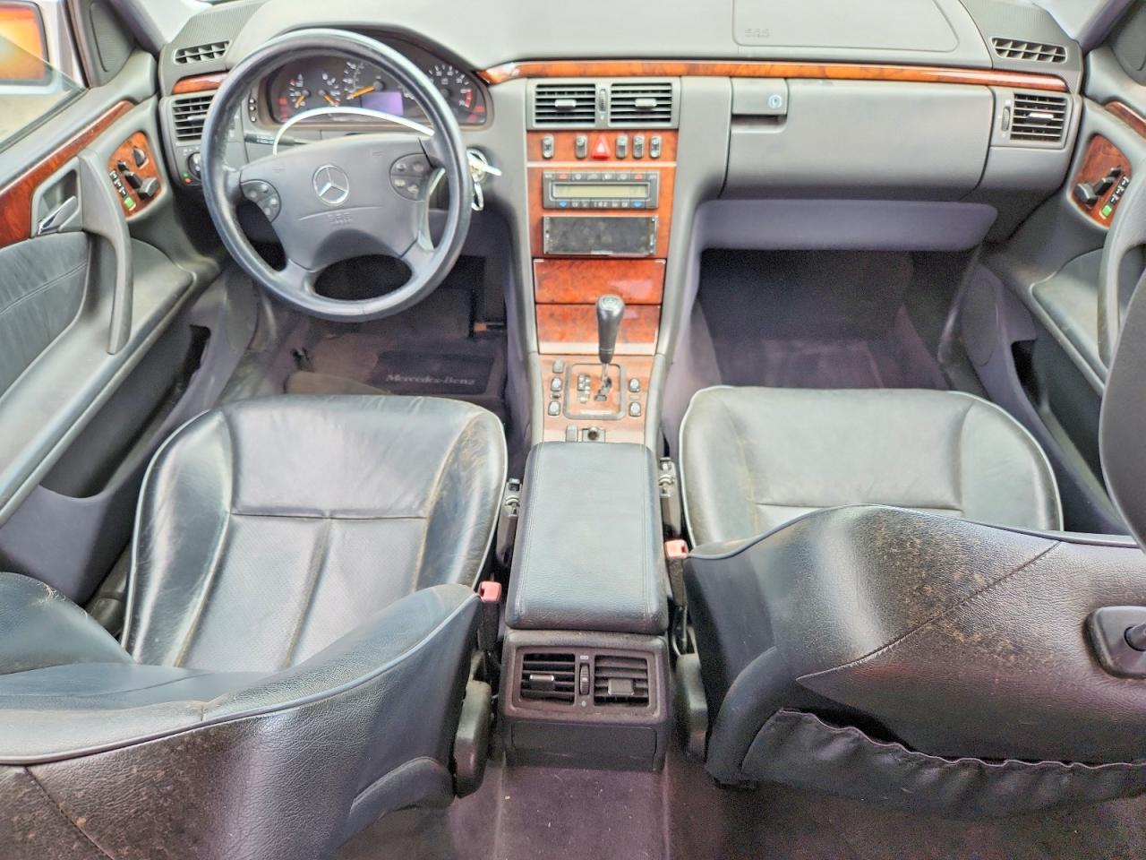 2000 MERCEDES-BENZ E-CLASS