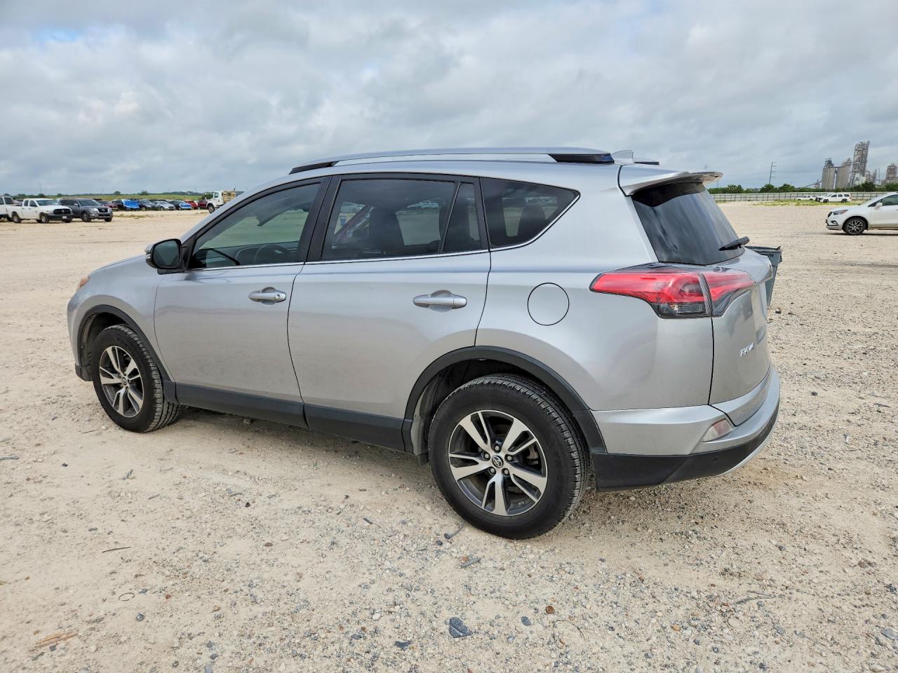 2018 TOYOTA RAV4