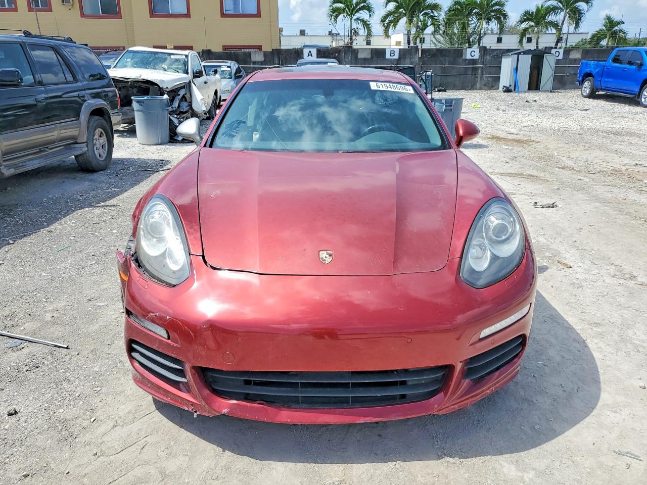 2015 PORSCHE PANAMERA