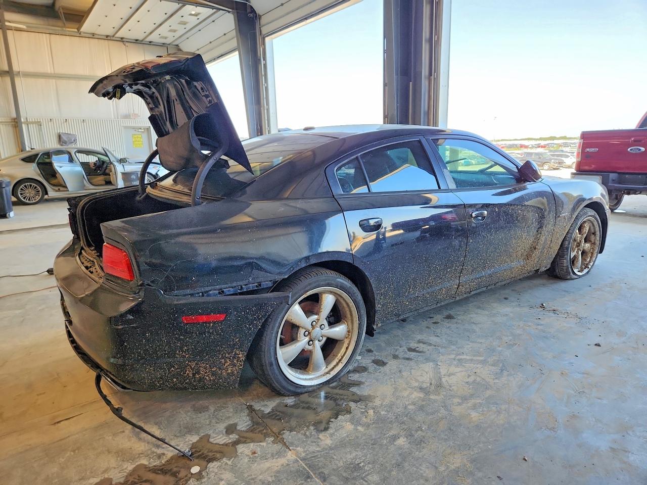 2011 DODGE CHARGER