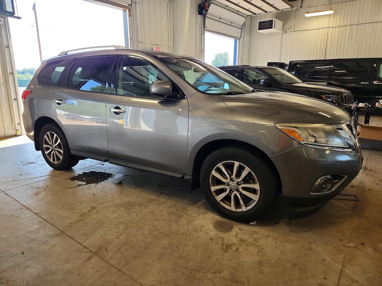 2015 NISSAN PATHFINDER