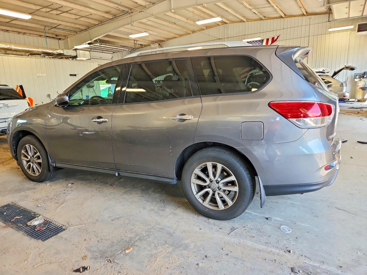 2015 NISSAN PATHFINDER