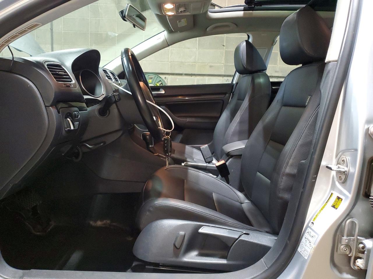 2014 VOLKSWAGEN JETTA