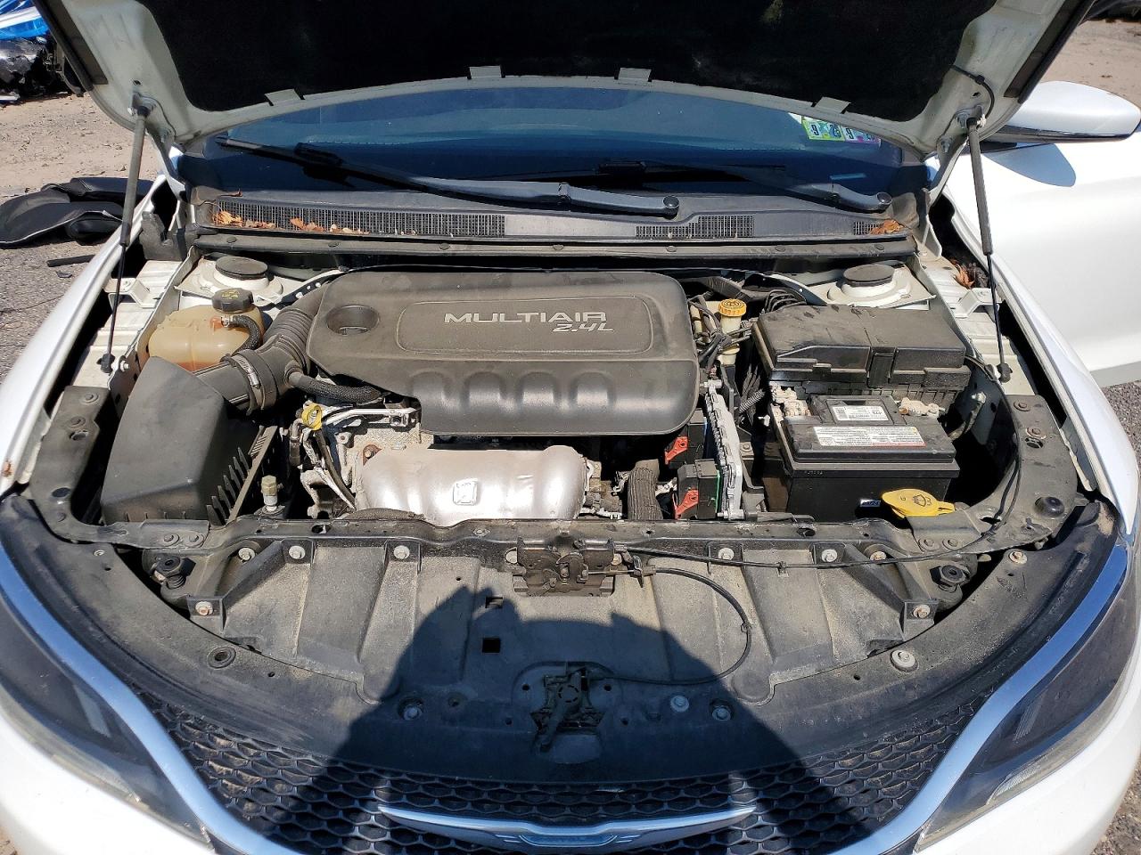 2016 CHRYSLER 200