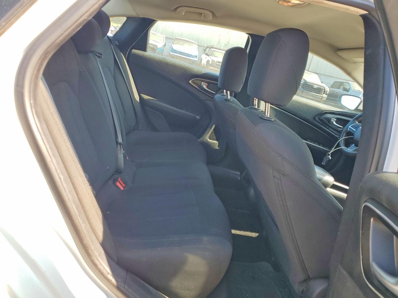2016 CHRYSLER 200