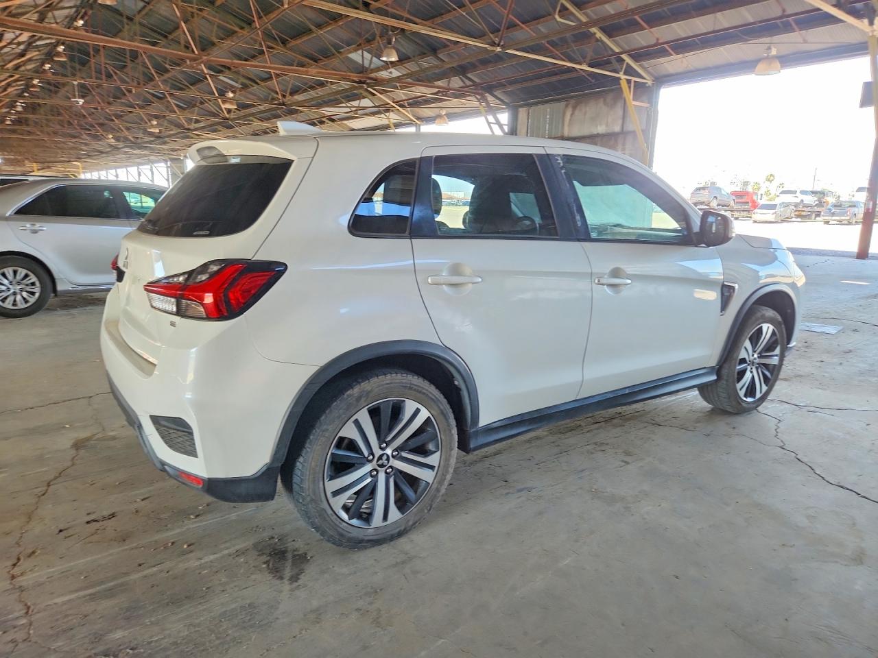 2021 MITSUBISHI OUTLANDER