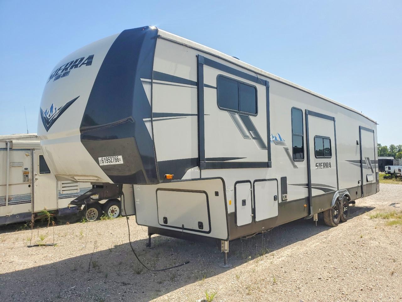 2023 SIERRA RECREATION
