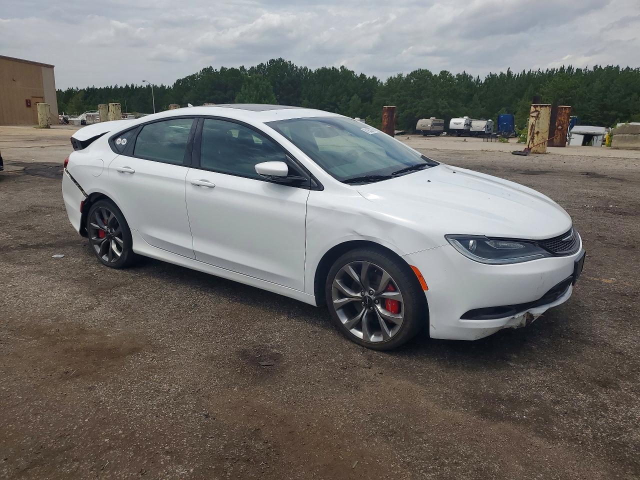 2015 CHRYSLER 200