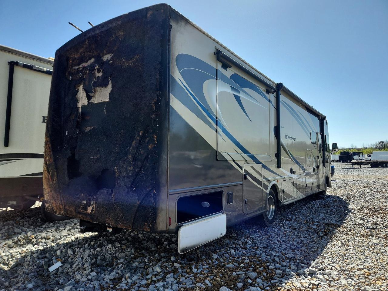 2018 FORD F-SER OTHR