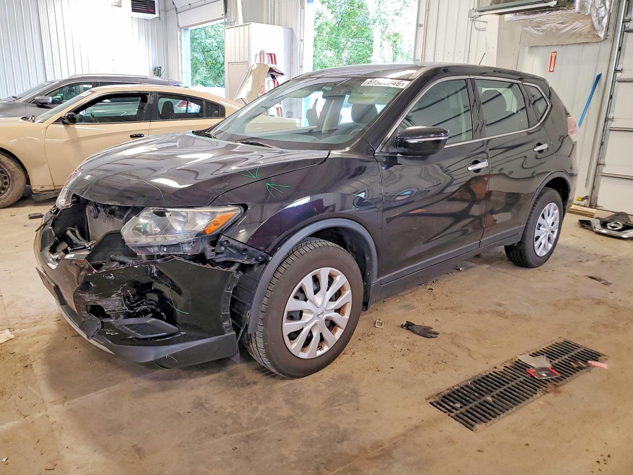 2014 NISSAN ROGUE