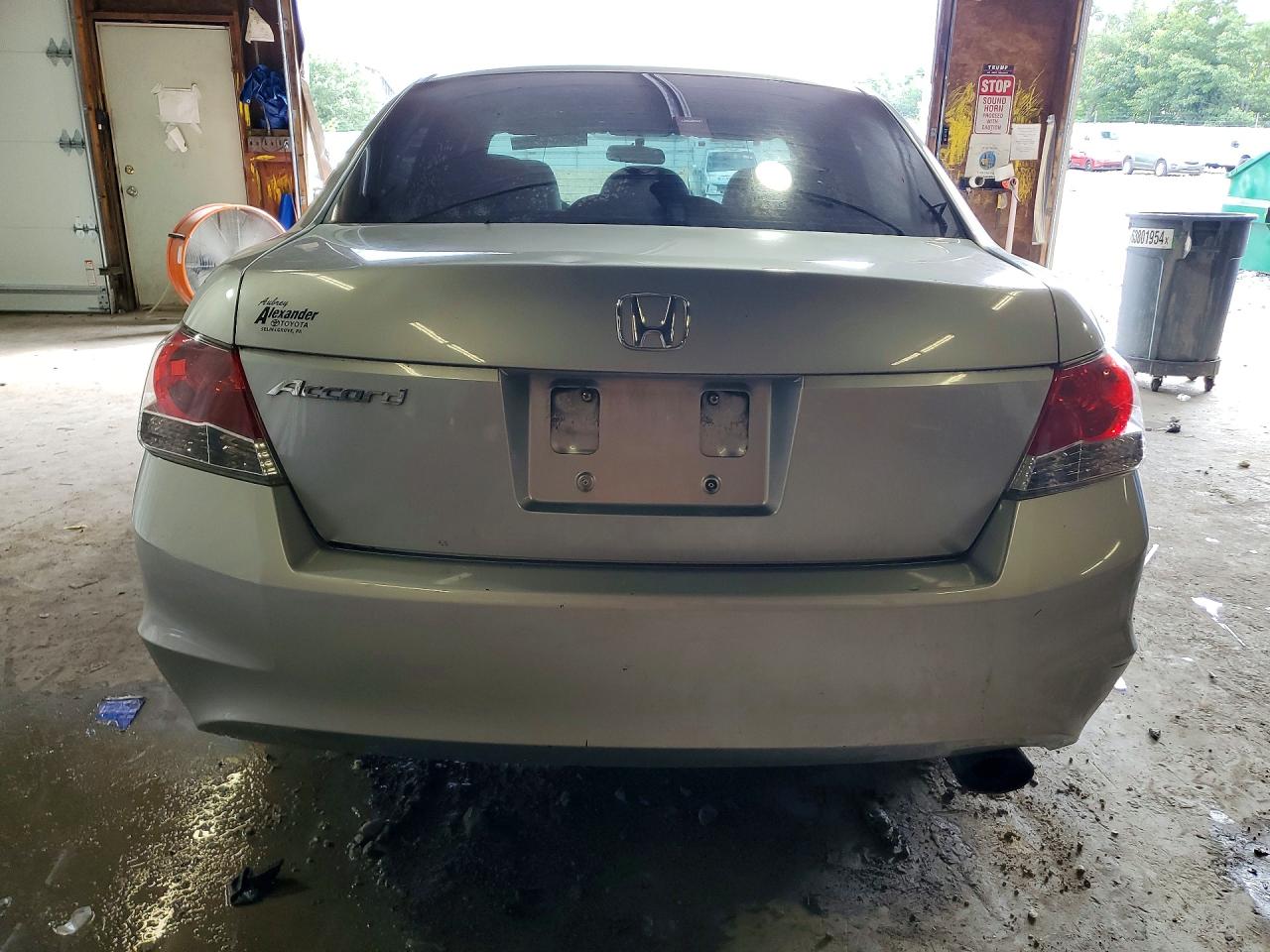2010 HONDA ACCORD