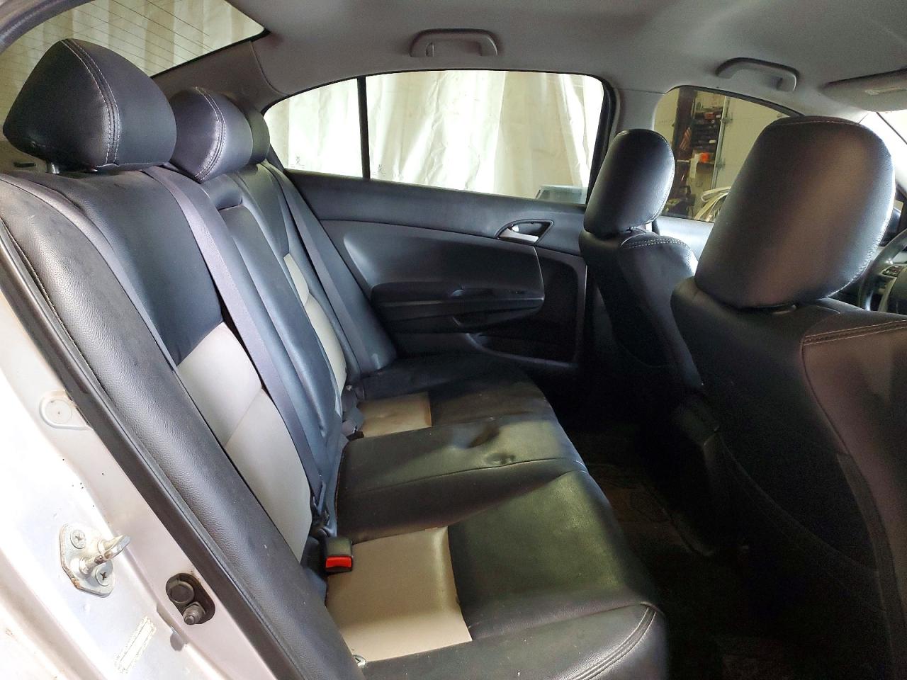 2010 HONDA ACCORD