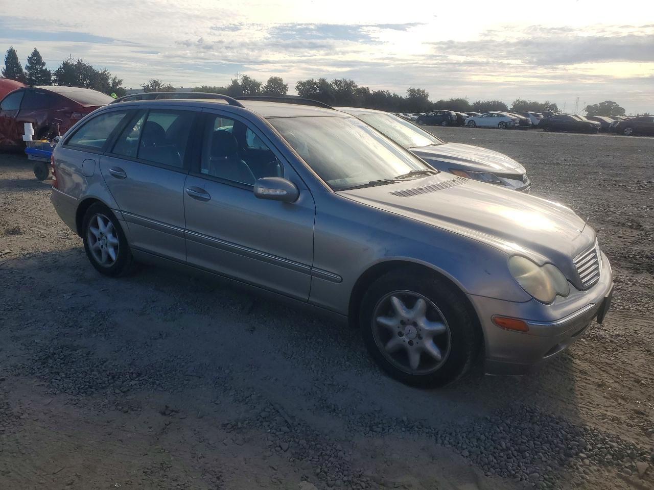 2004 MERCEDES-BENZ C-CLASS