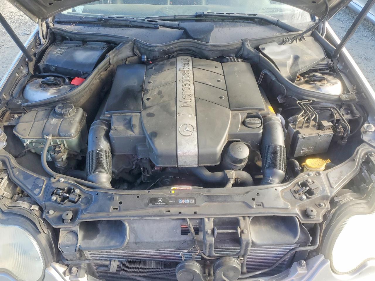 2004 MERCEDES-BENZ C-CLASS