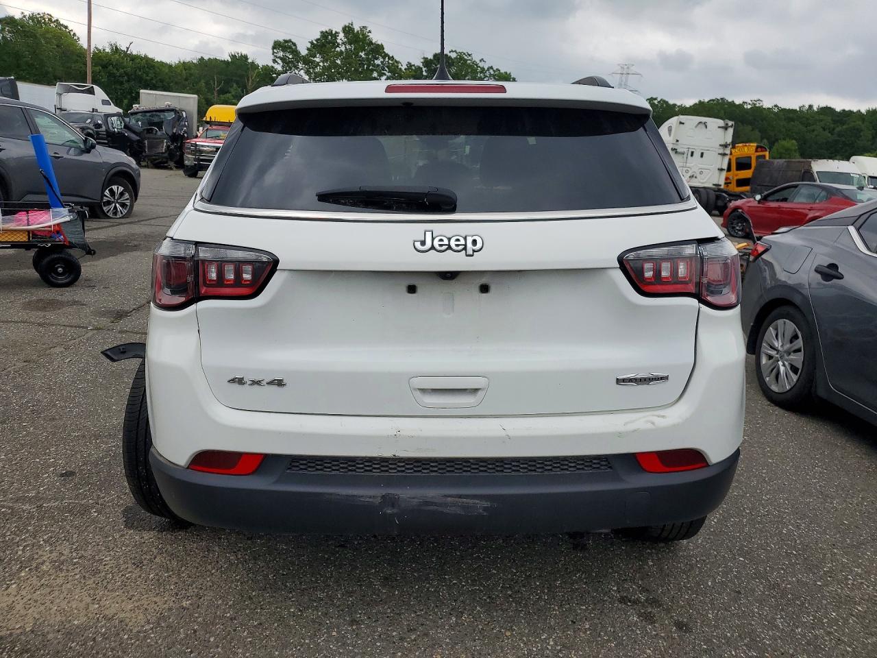 2024 JEEP COMPASS