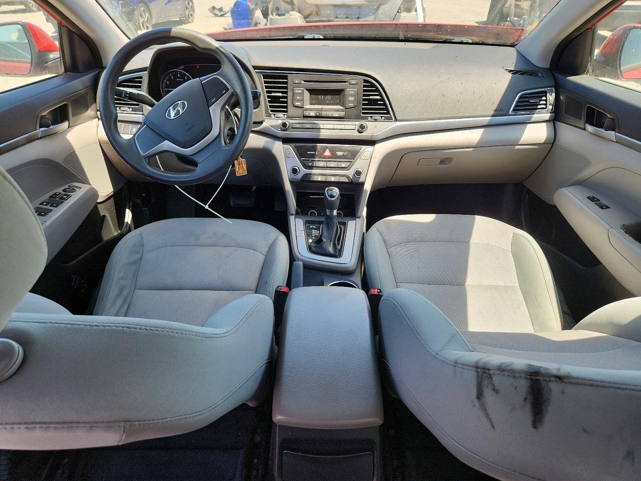 2017 HYUNDAI ELANTRA