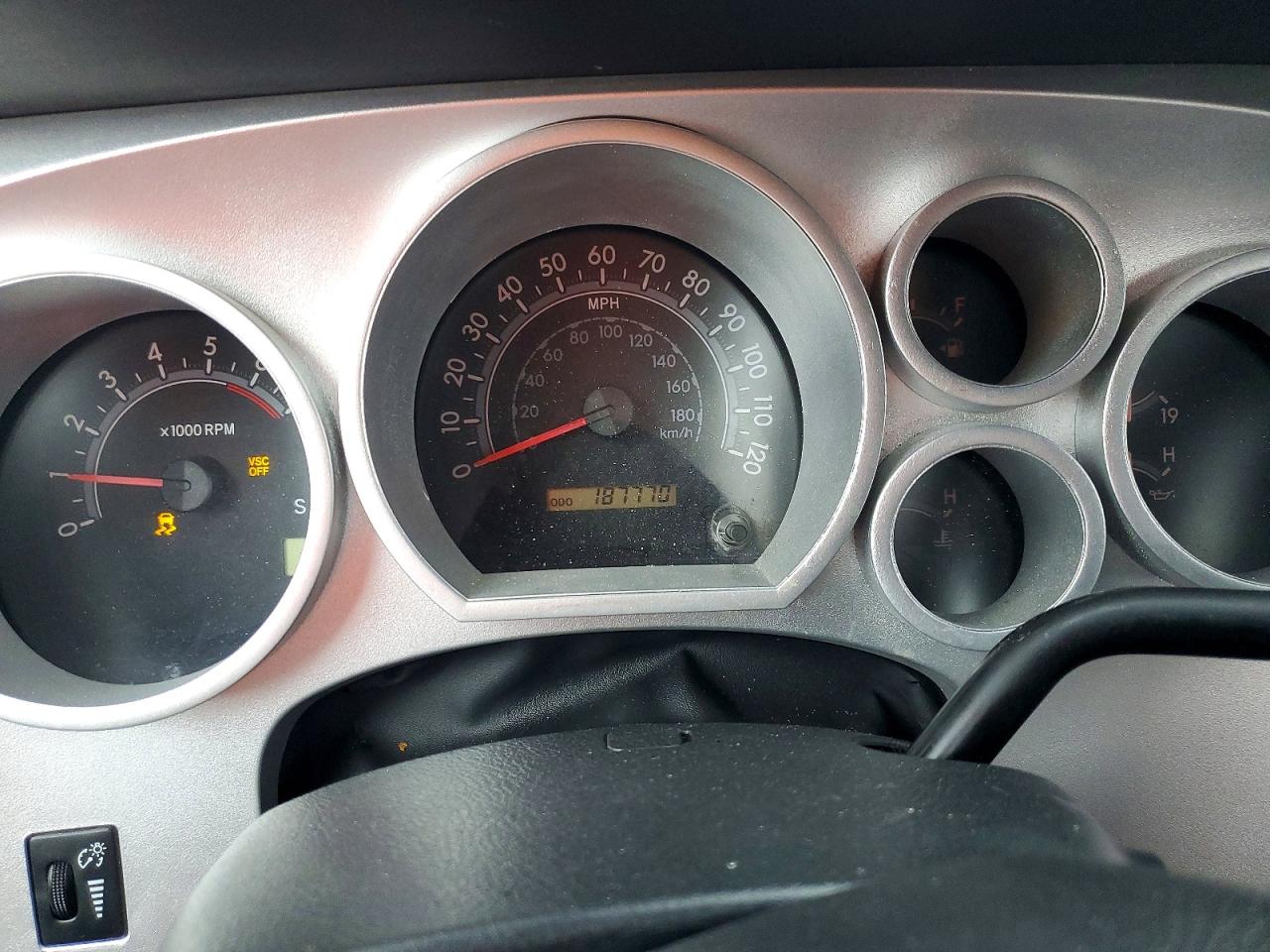 2009 TOYOTA TUNDRA