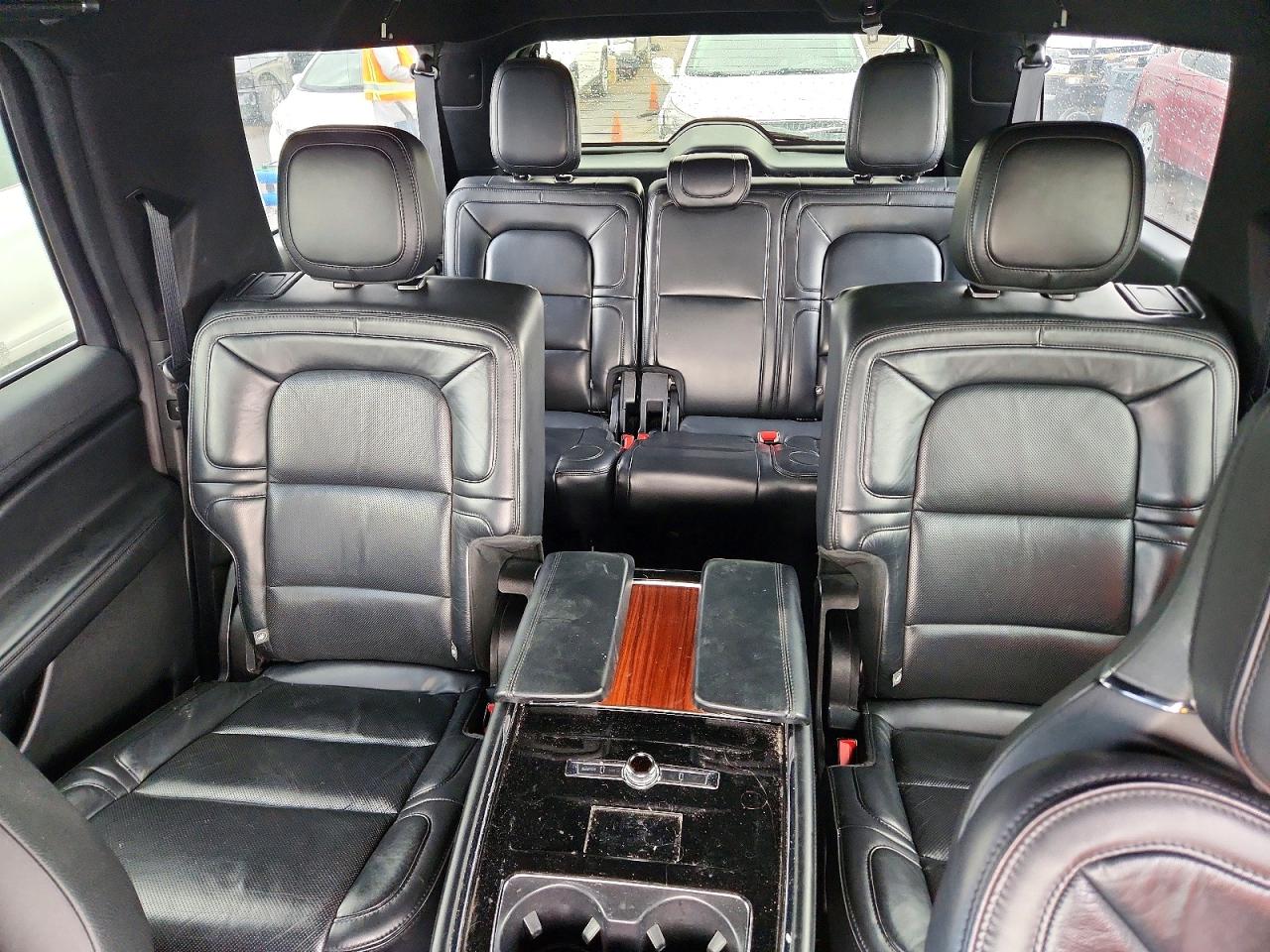 2019 LINCOLN NAVIGATOR