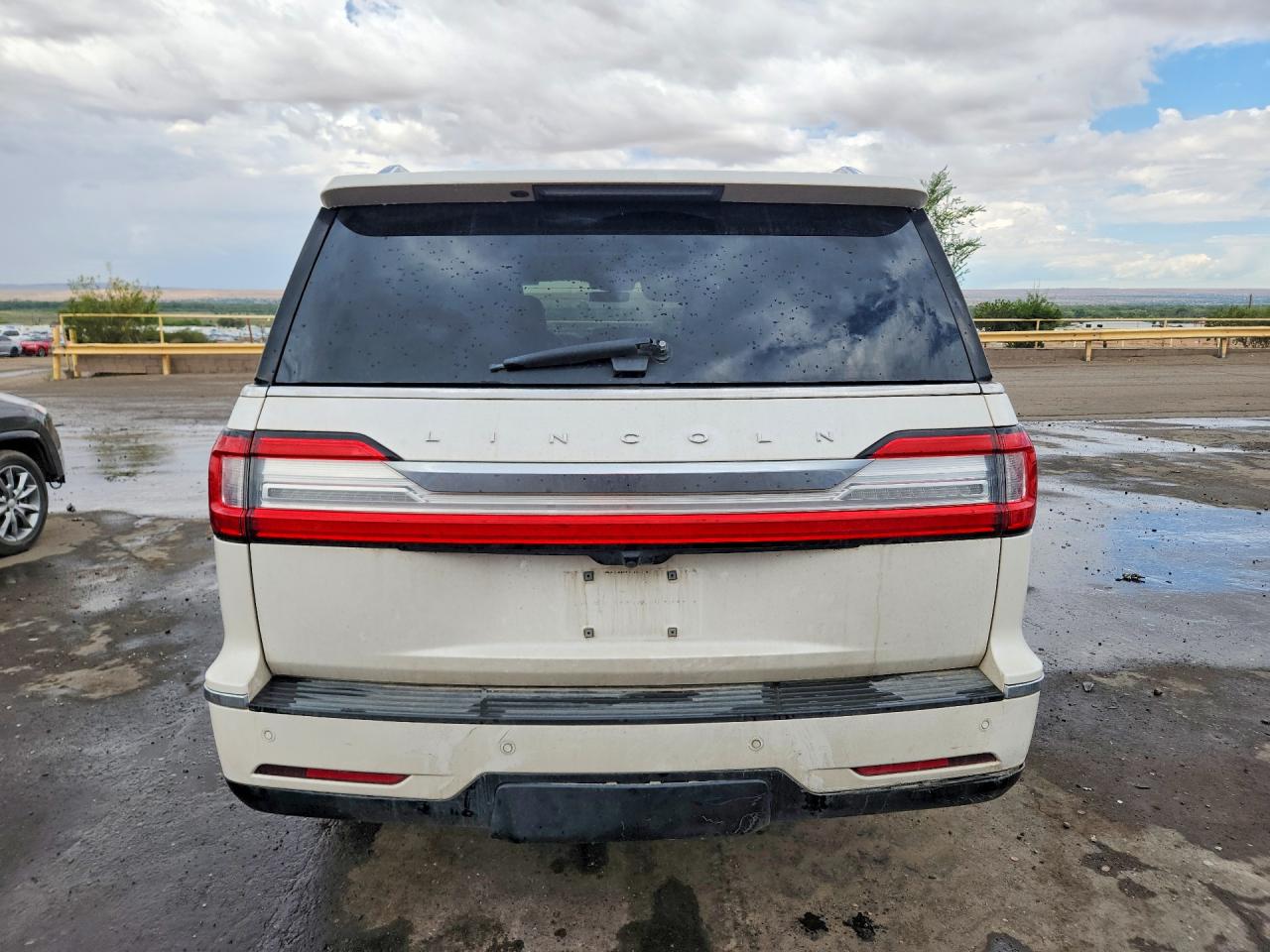 2019 LINCOLN NAVIGATOR