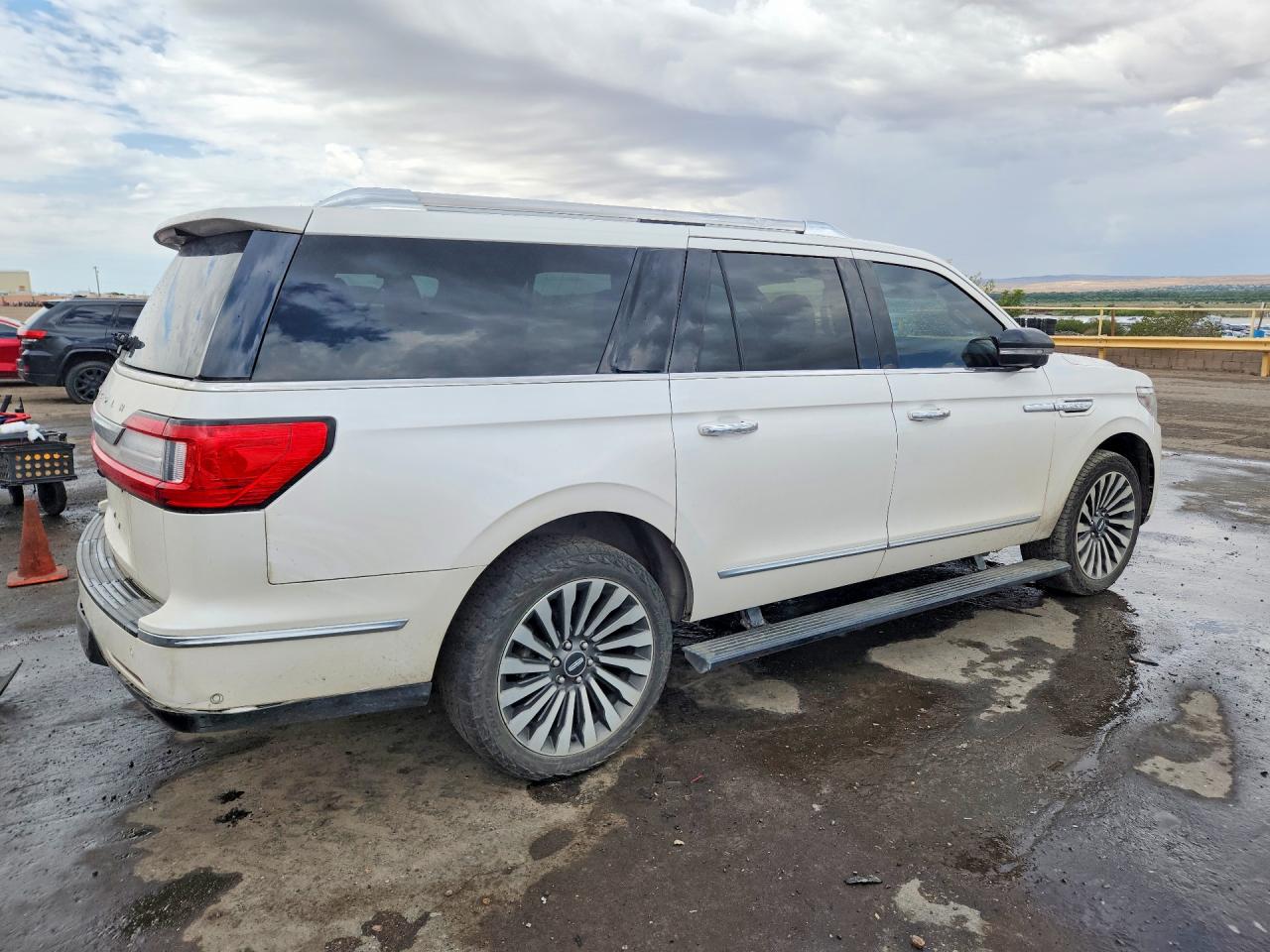 2019 LINCOLN NAVIGATOR
