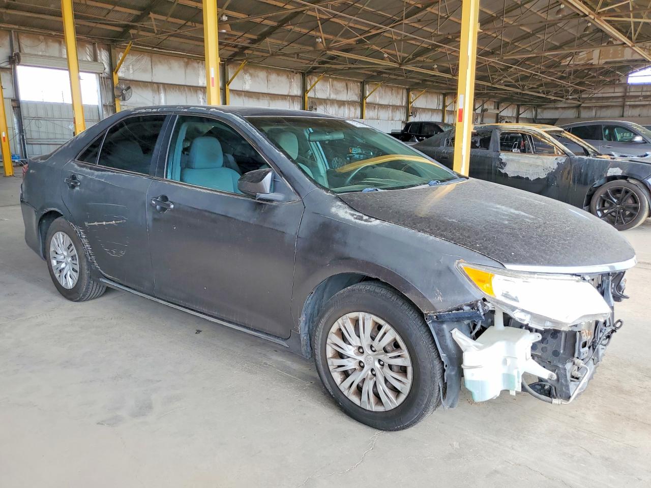 2013 TOYOTA CAMRY