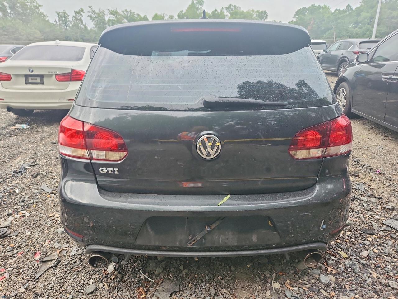 2012 VOLKSWAGEN GTI