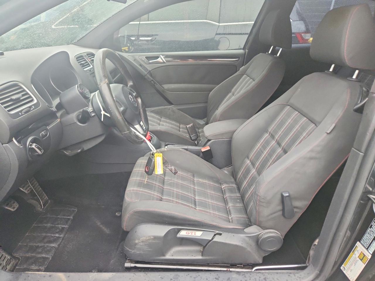 2012 VOLKSWAGEN GTI