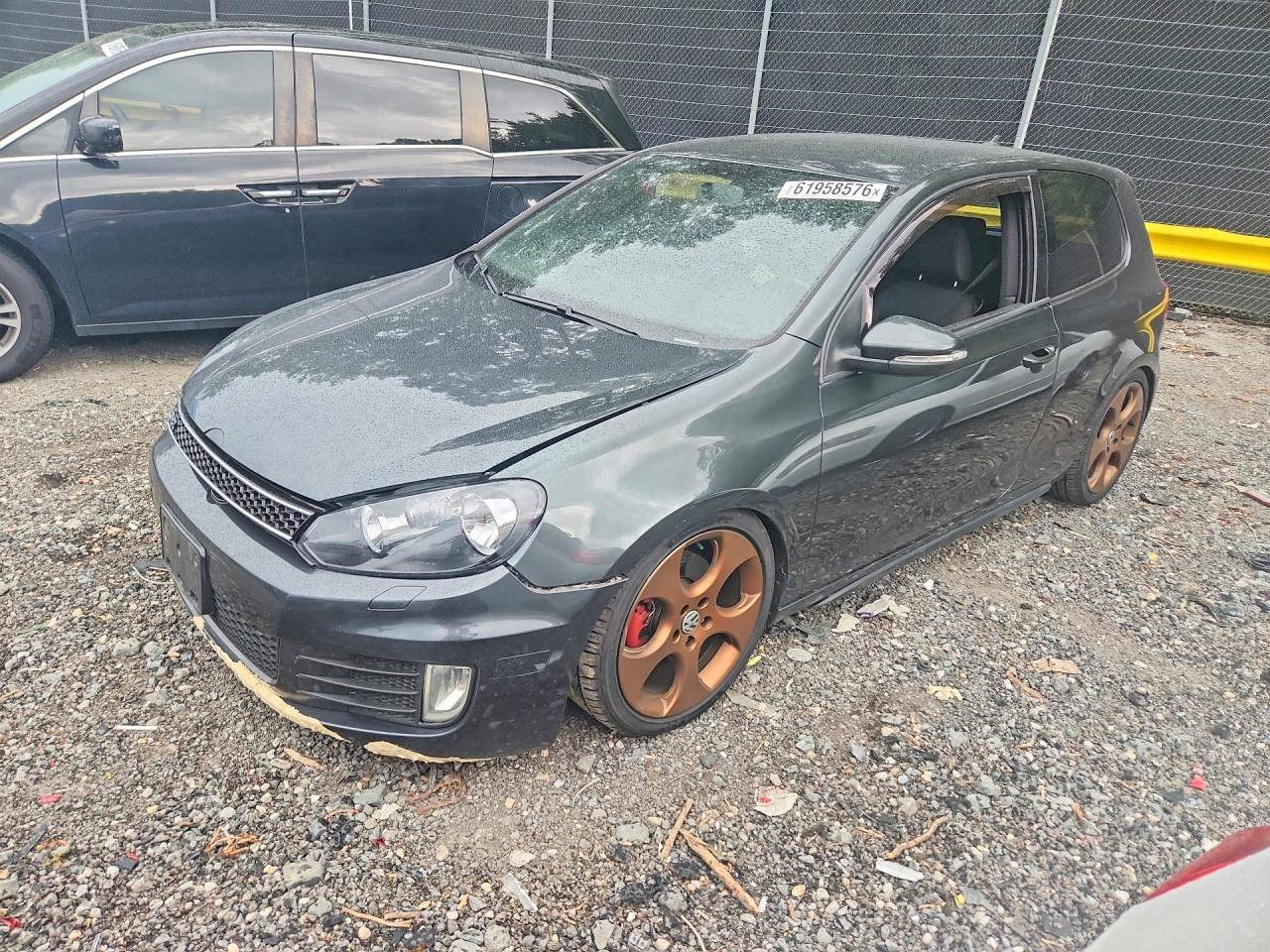 2012 VOLKSWAGEN GTI