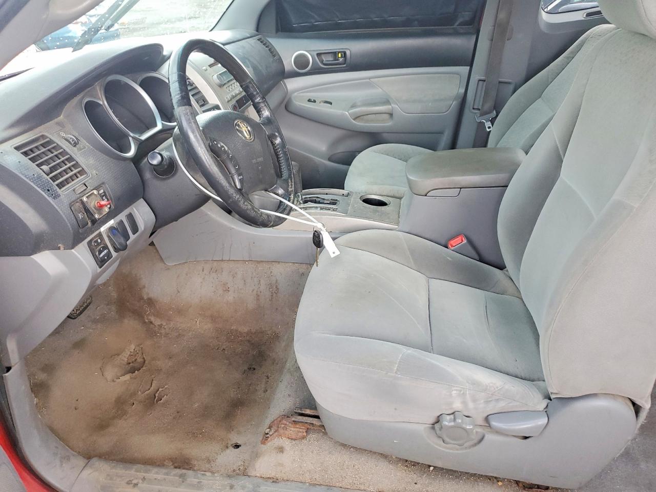 2005 TOYOTA TACOMA